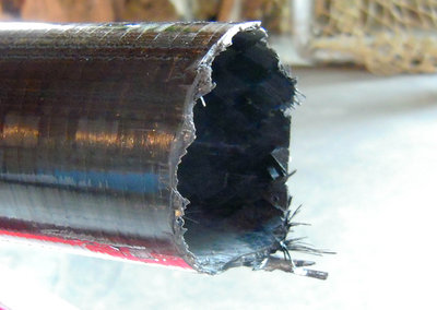 Leading edge carbon fiber break 3-2-13.jpg