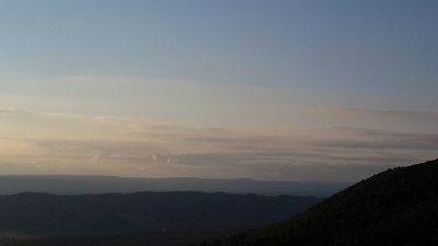 Wave clouds upwind