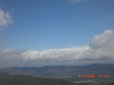 Huge wave cloud over Skyline Drive.