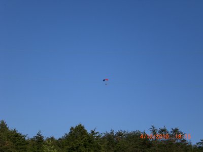 A powered parachute (paraplane) tooling around next to Rt. 55.