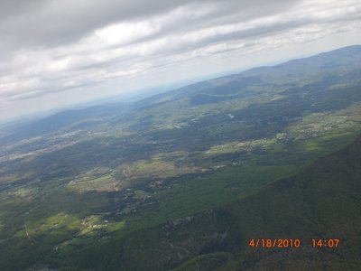 Heading OTB from Signal Knob.  Buzzard Rock is in the foreground.