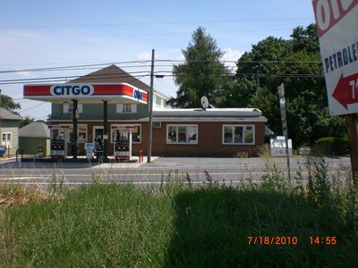 Cool refreshments at the Citgo Station.