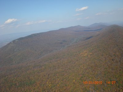 The view of Short Mountain from Kerns.  The Knob rock outcropping is visible on the end of Short.